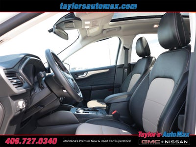 2022 Ford Escape Titanium
