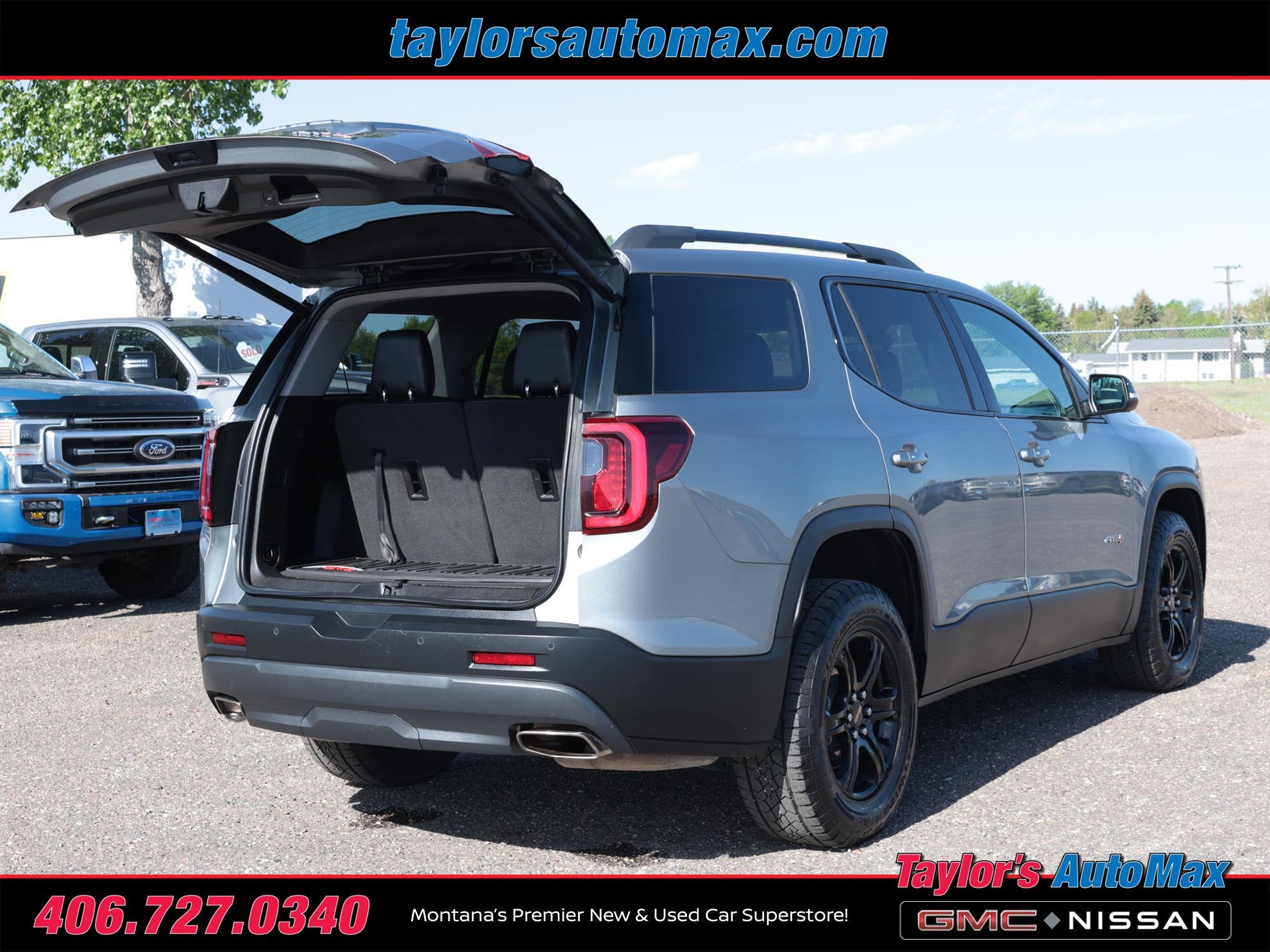 2023 GMC Acadia AT4
