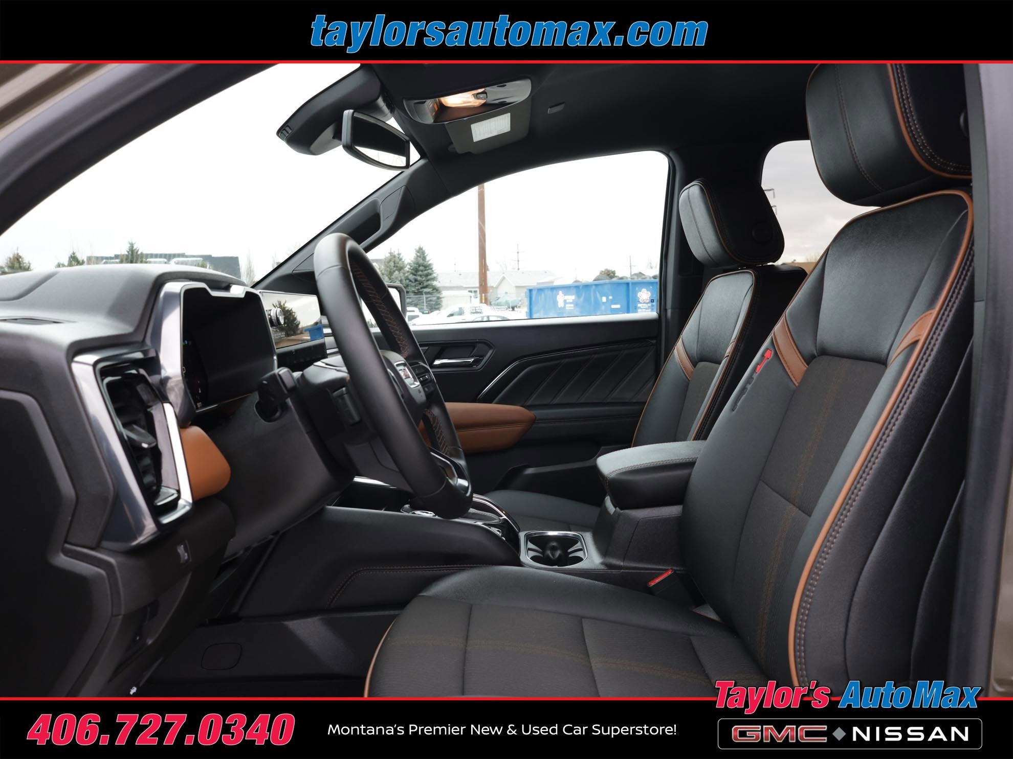 2025 GMC Canyon 4WD AT4