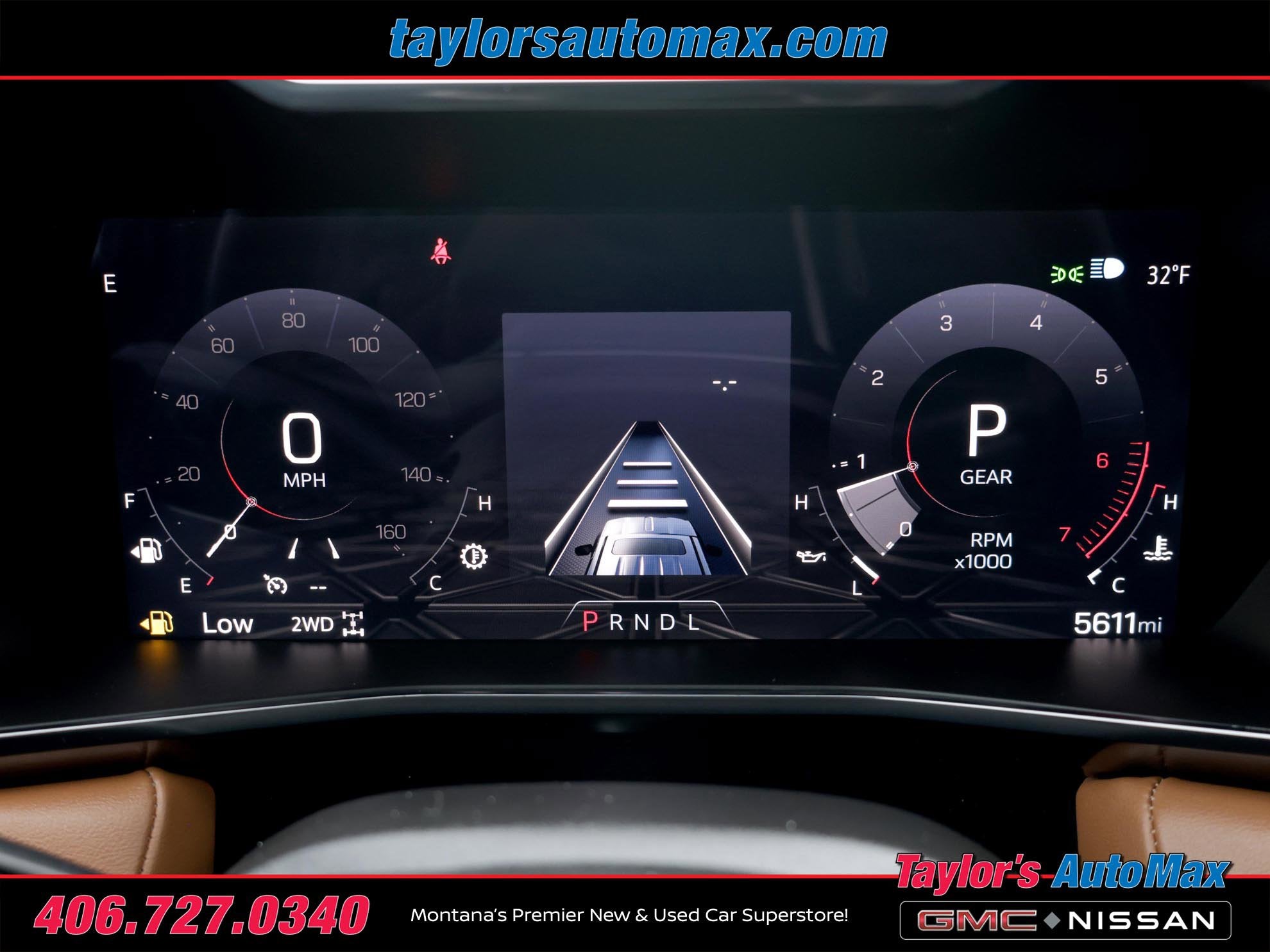 2025 GMC Canyon 4WD AT4