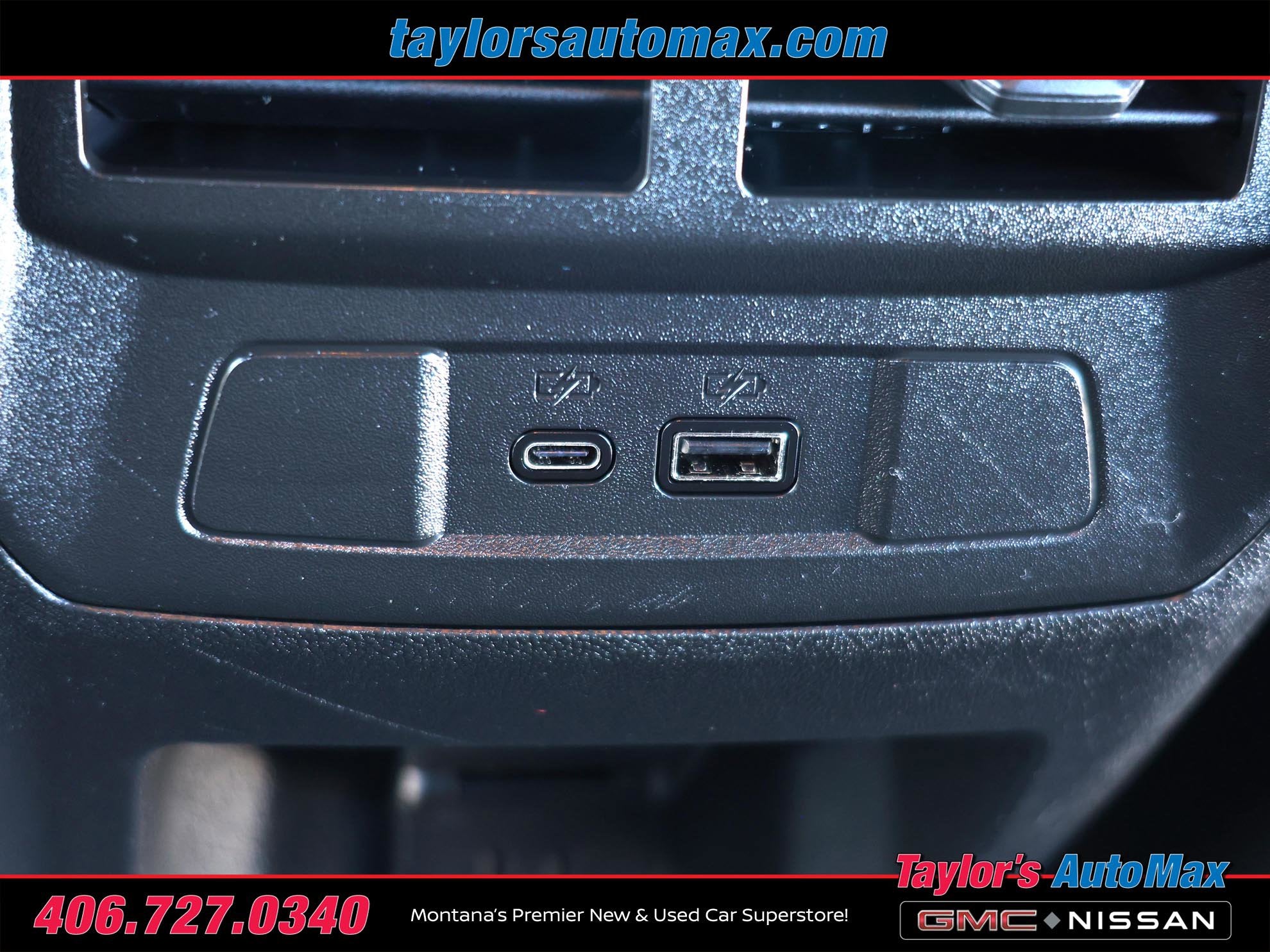 2023 GMC Canyon 4WD AT4