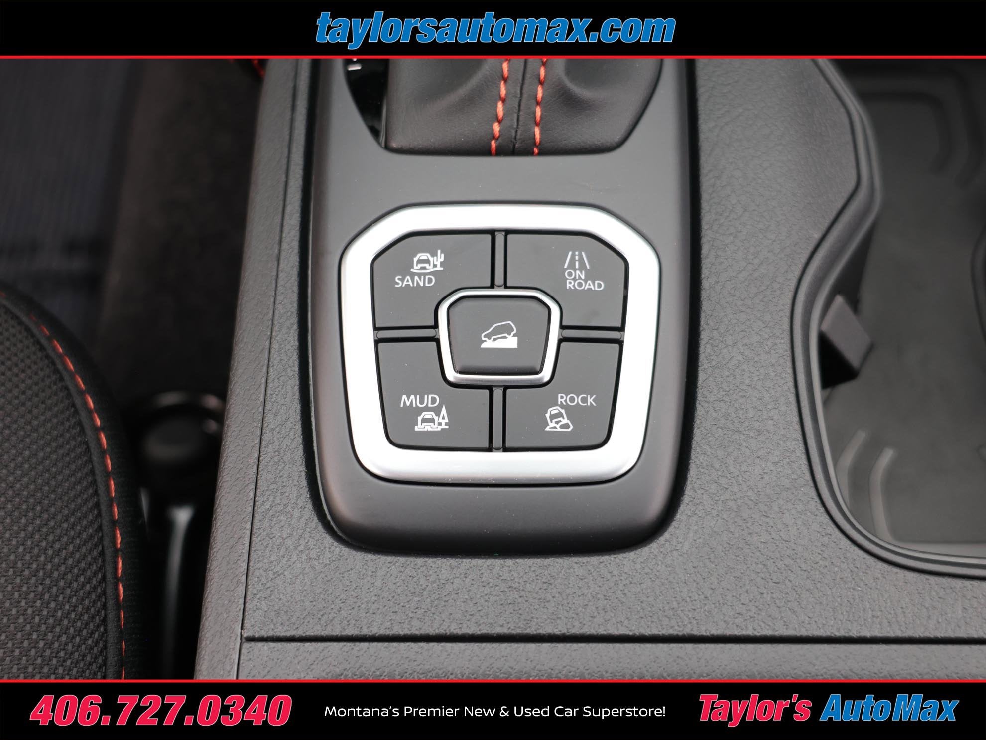 2026 Nissan Frontier PRO-4X w/R Package