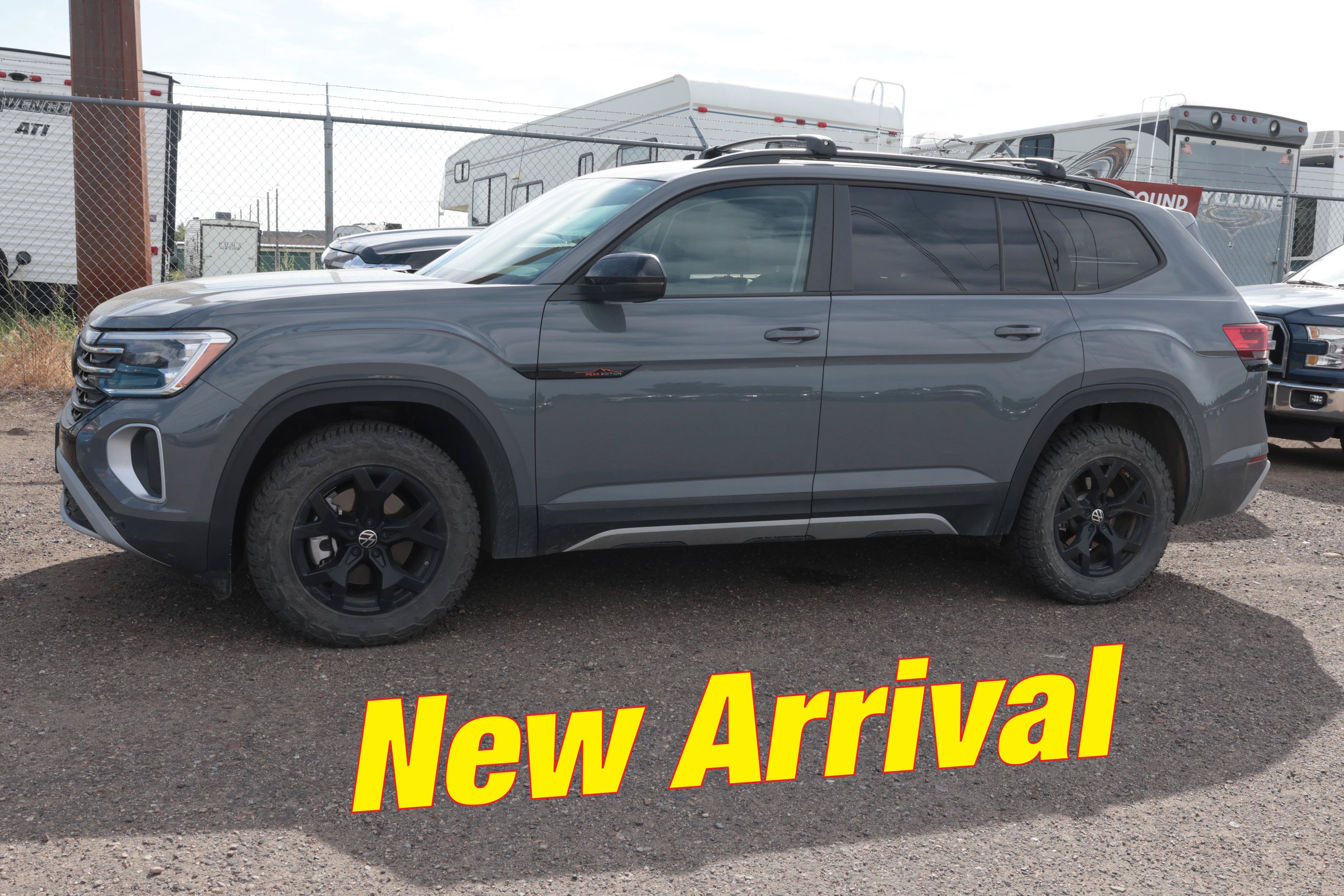 2025 Volkswagen Atlas 2.0T Peak Edition