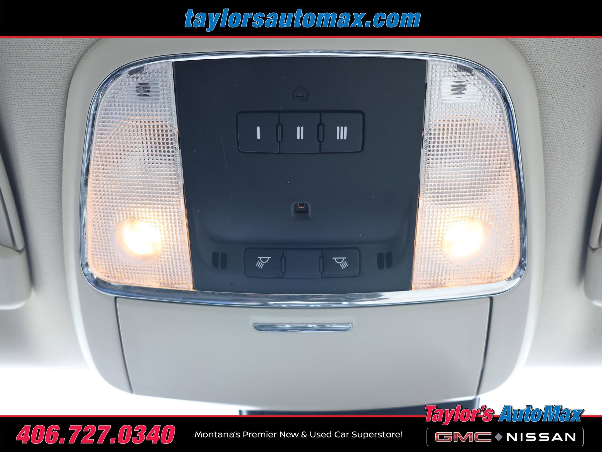 2022 Chrysler 300 Touring L