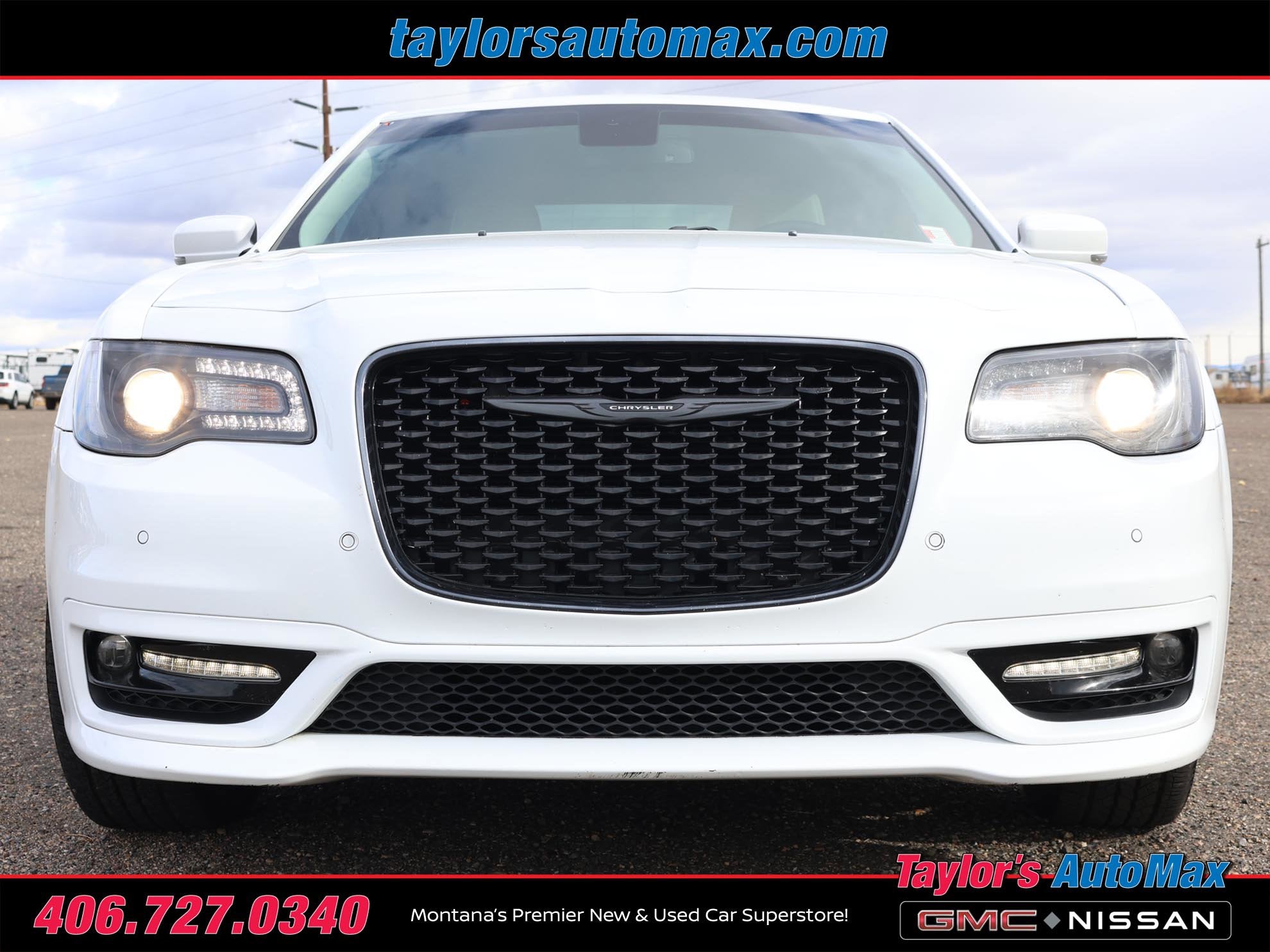 2022 Chrysler 300 Touring L