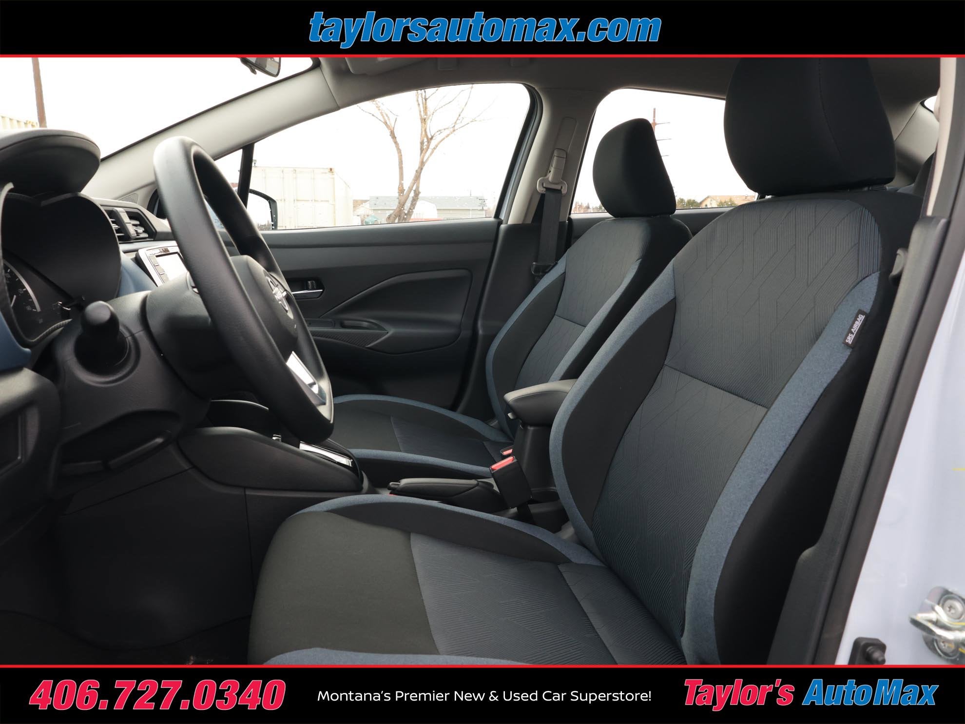 2025 Nissan Versa SV