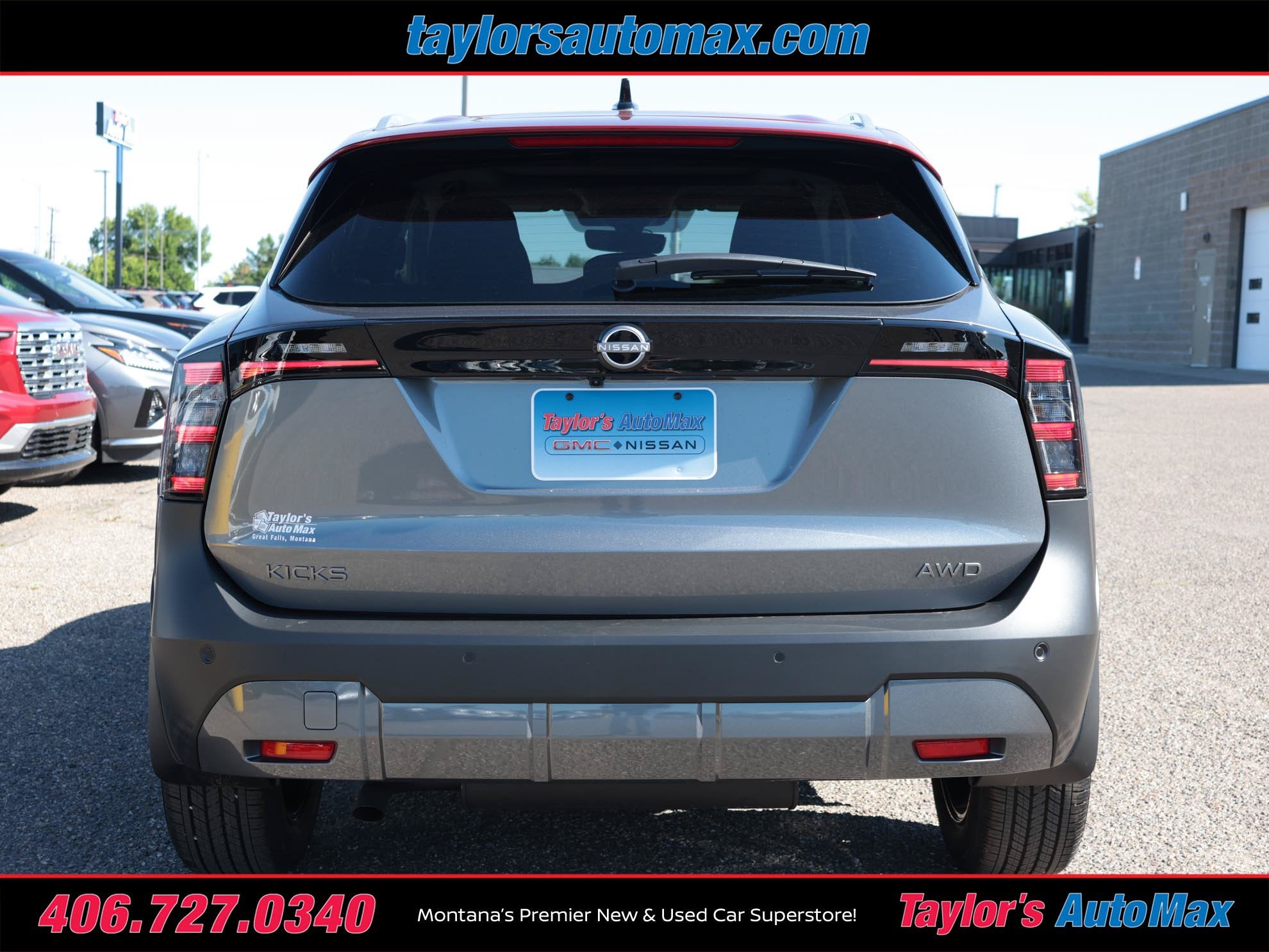 2026 Nissan Kicks SV