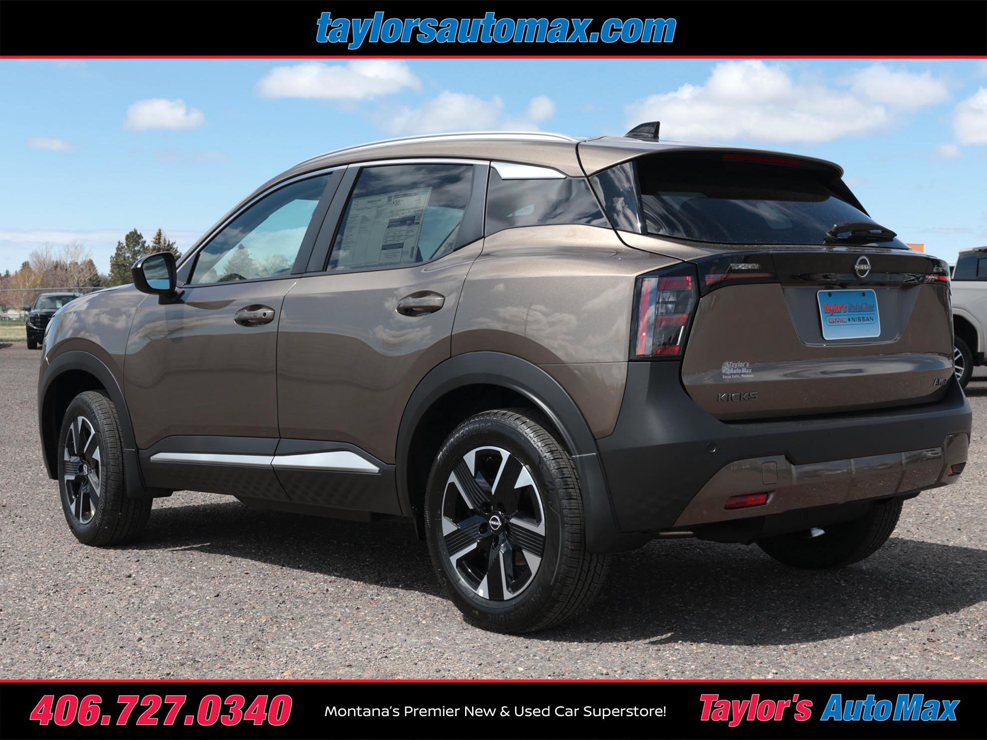 2026 Nissan Kicks SV