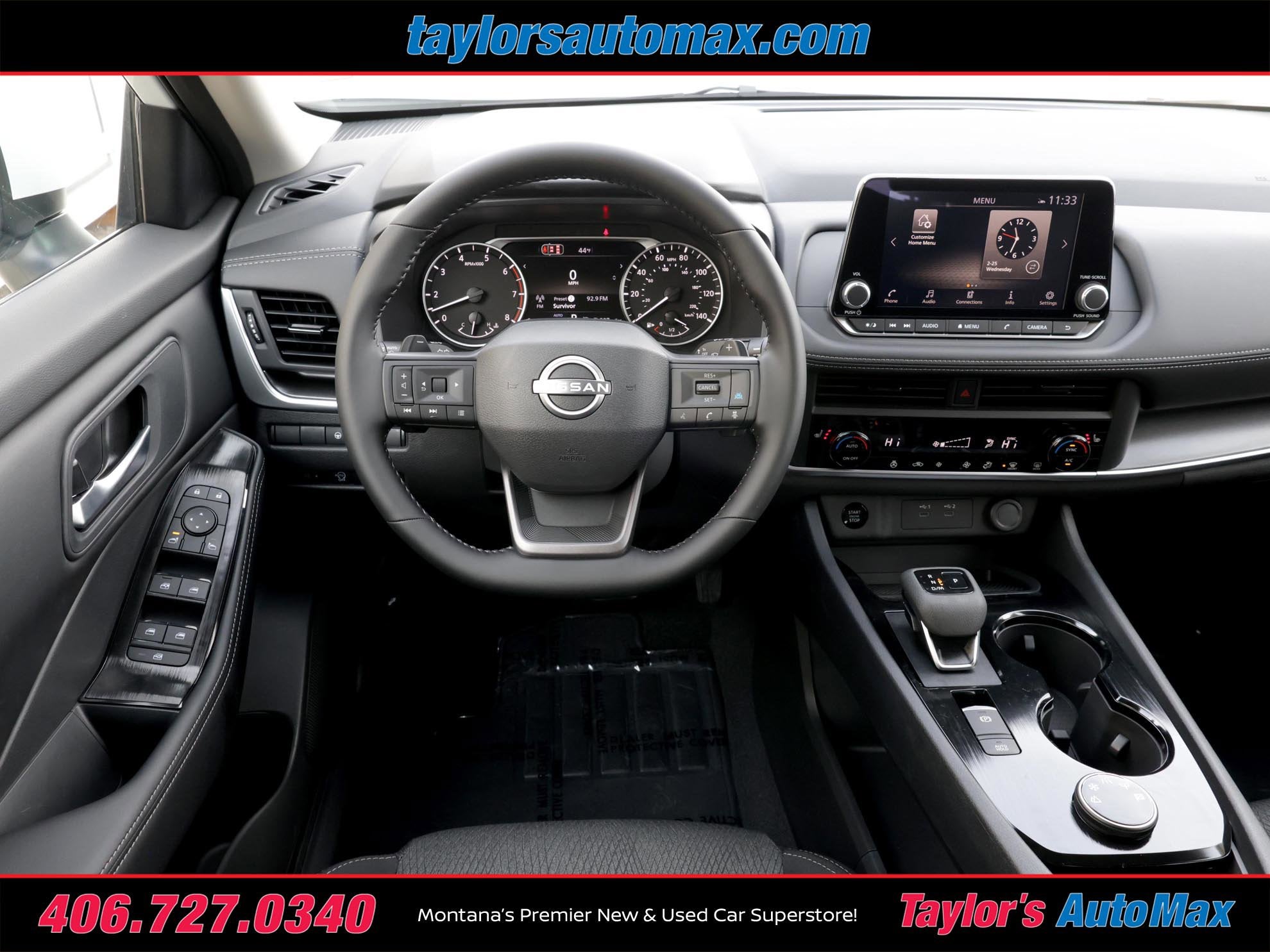 2026 Nissan Rogue SV