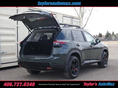 2026 Nissan Rogue Rock Creek