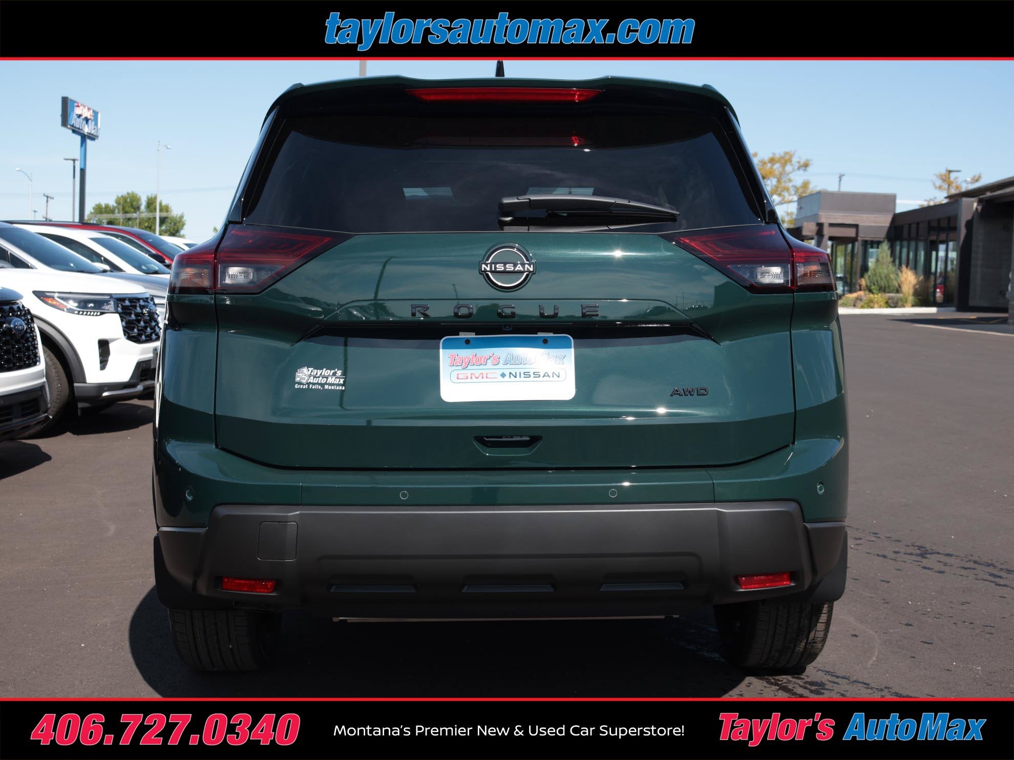 2026 Nissan Rogue Dark Armor