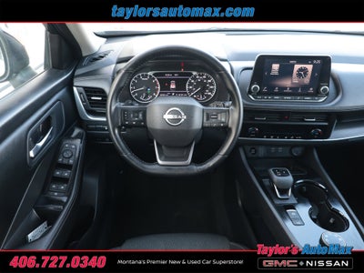 2025 Nissan Rogue SV