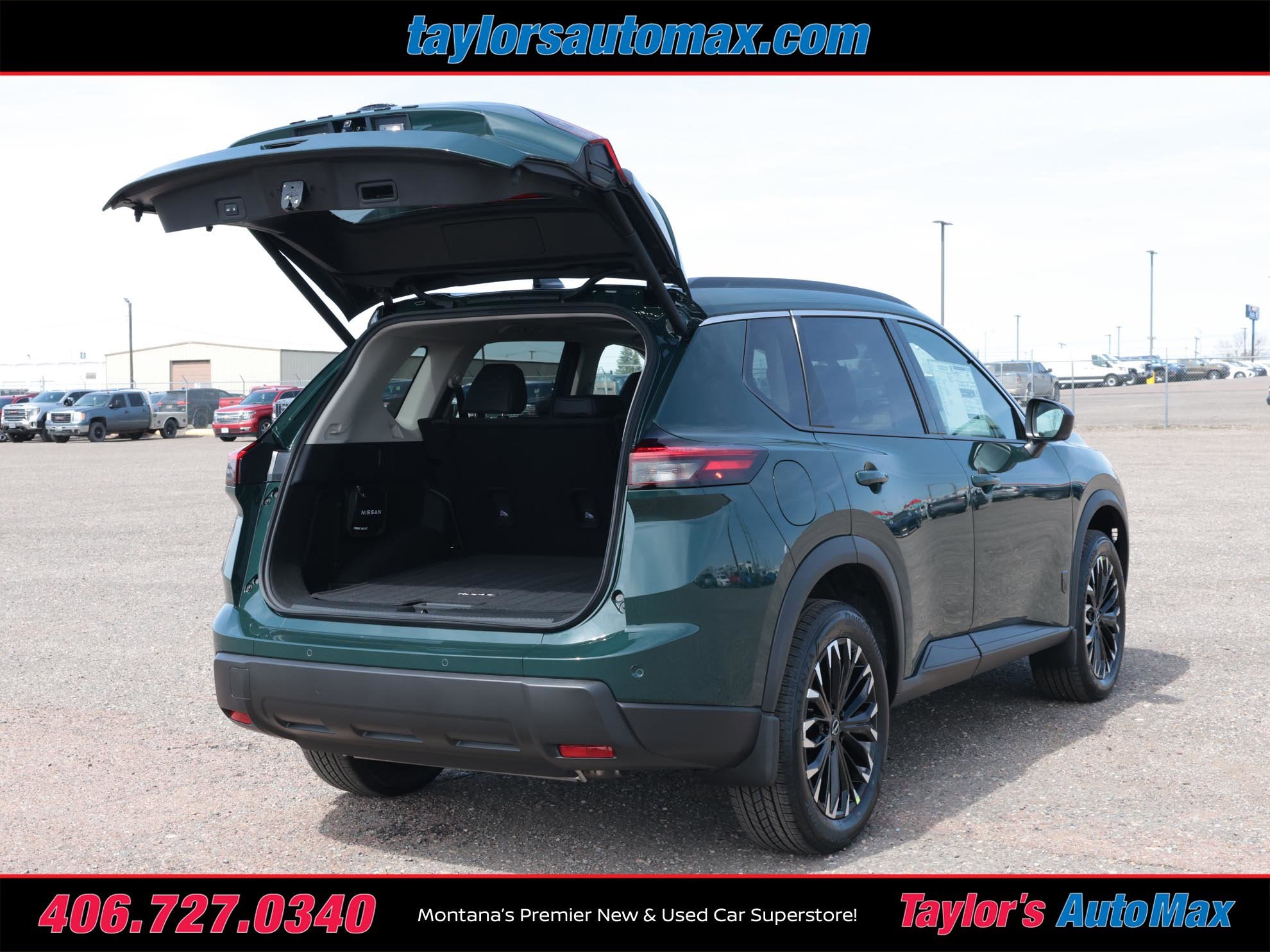 2026 Nissan Rogue Dark Armor