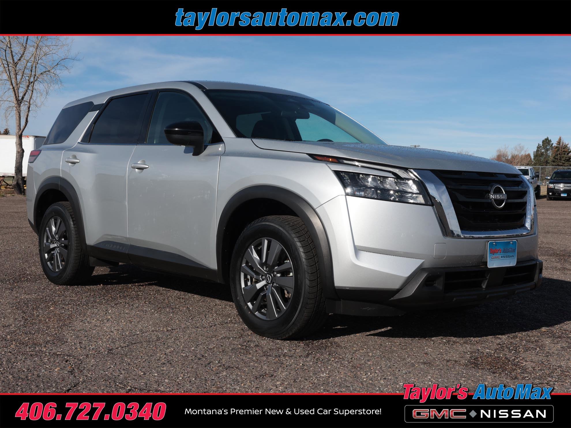 2024 Nissan Pathfinder S