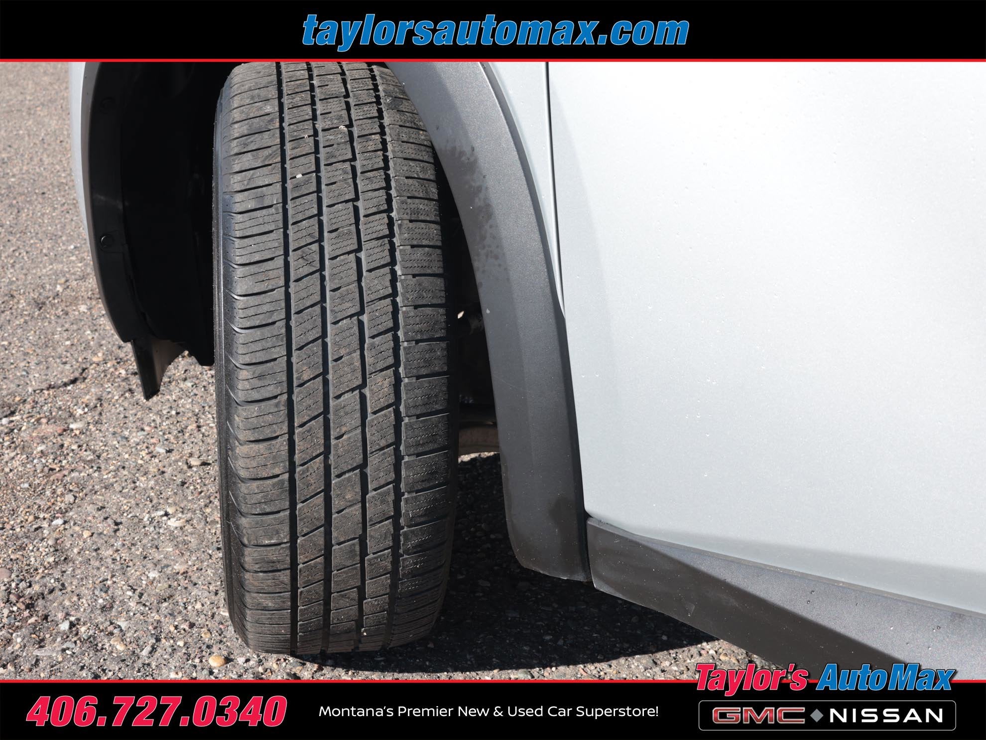 2024 Nissan Pathfinder S