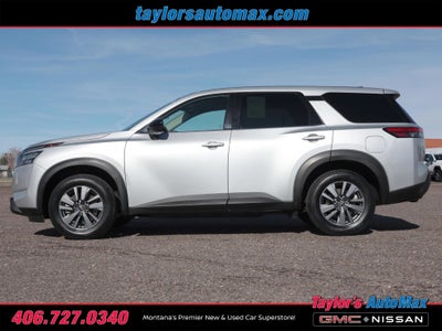 2024 Nissan Pathfinder S
