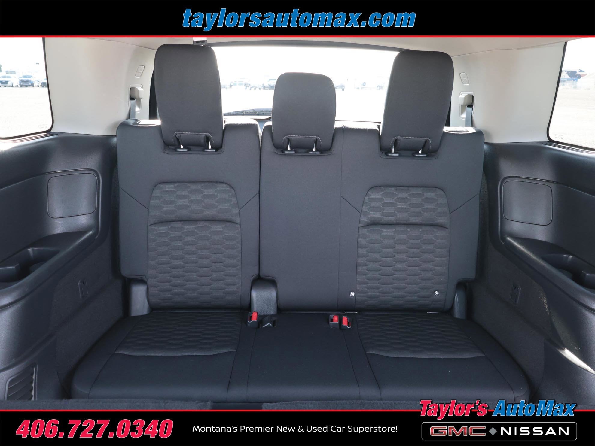 2024 Nissan Pathfinder S