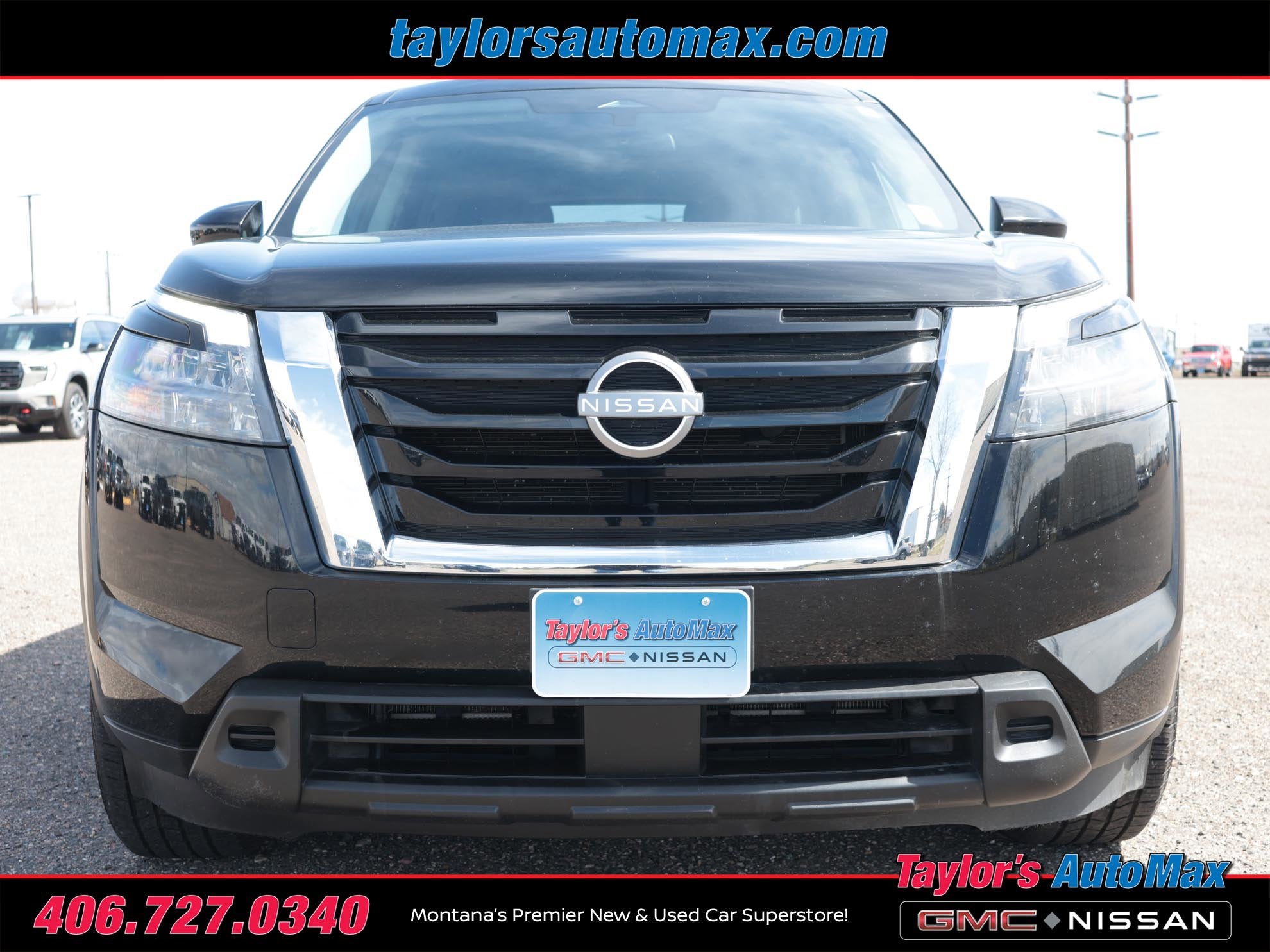 2024 Nissan Pathfinder S