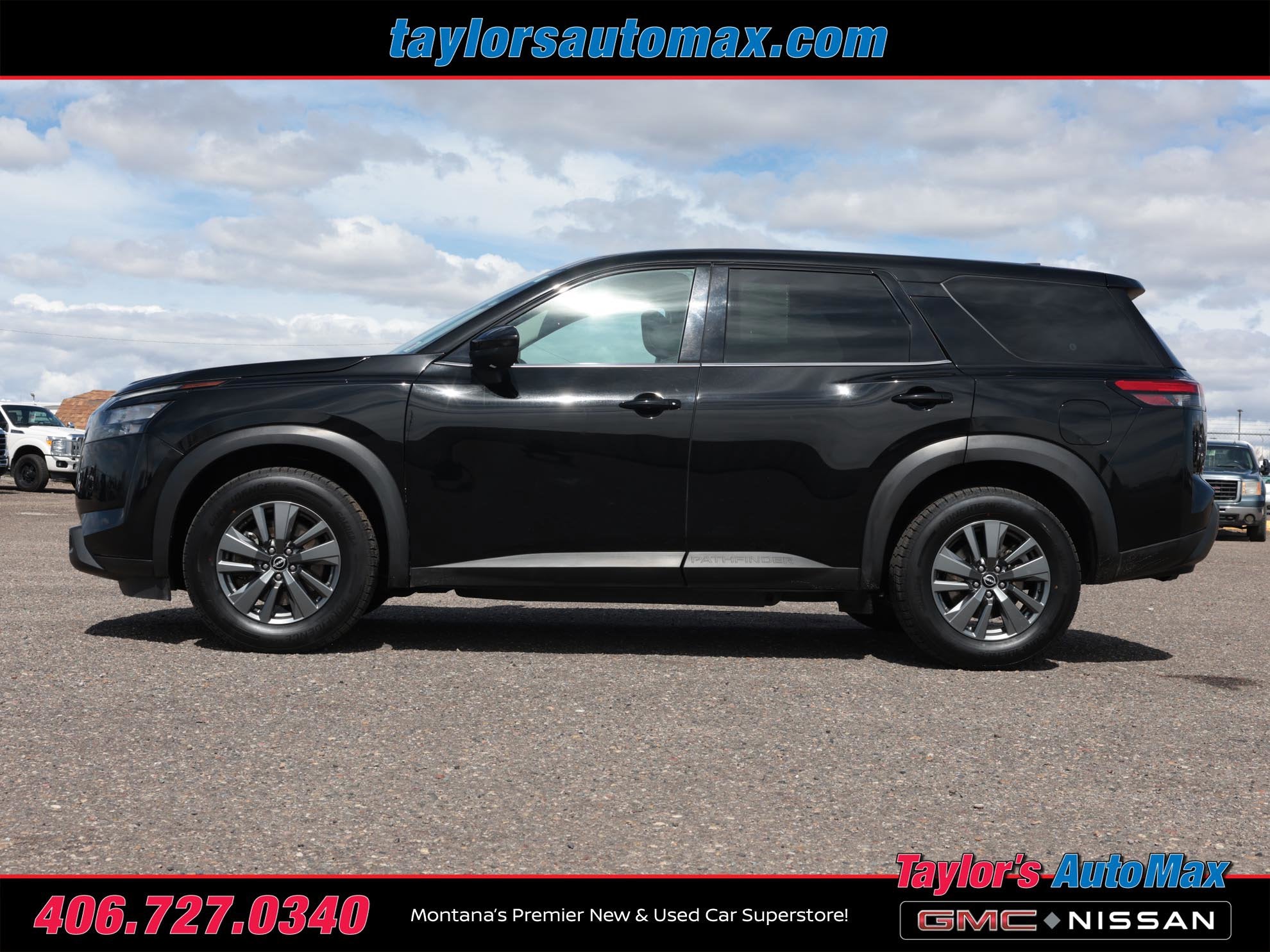 2024 Nissan Pathfinder S