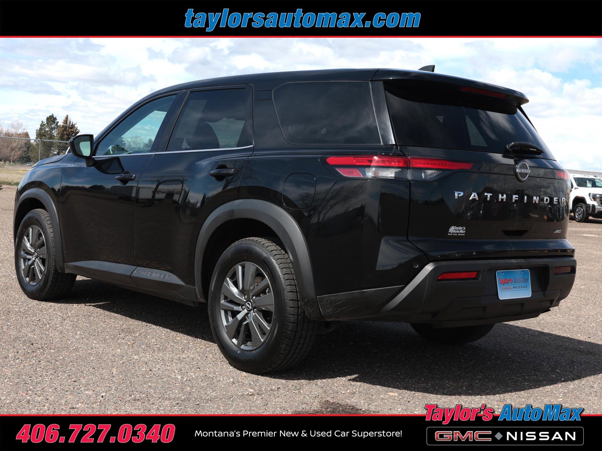 2024 Nissan Pathfinder S