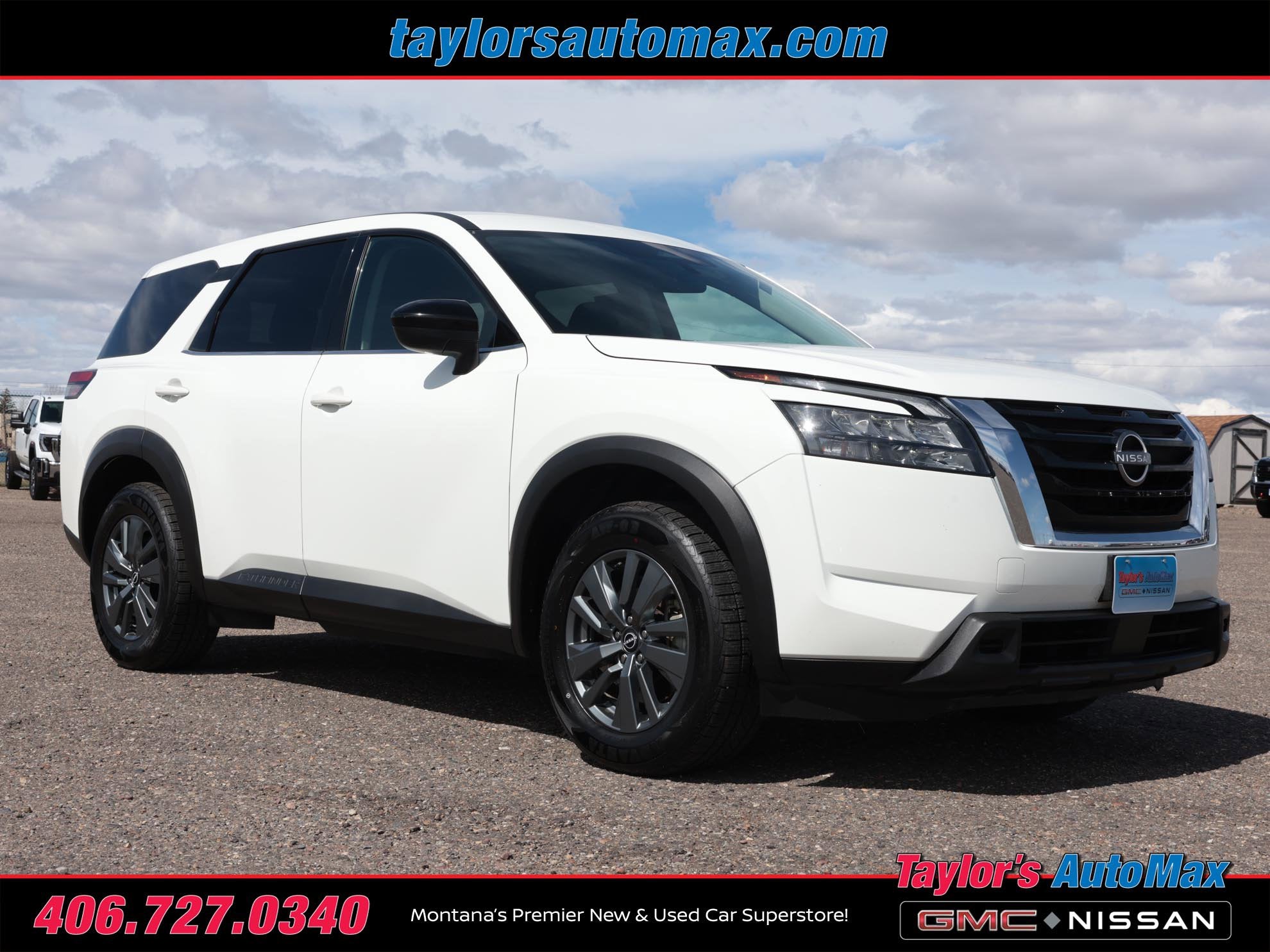 2024 Nissan Pathfinder S