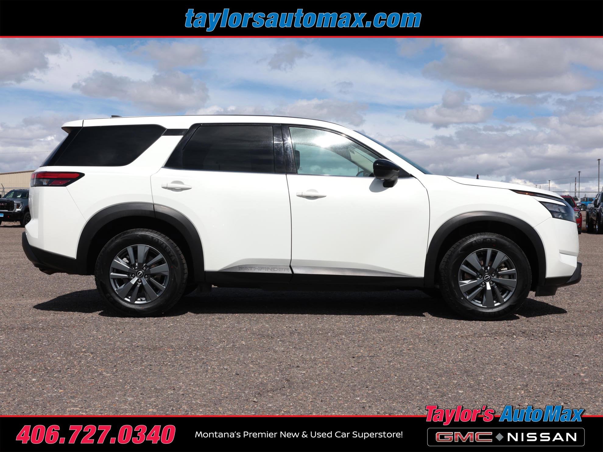 2024 Nissan Pathfinder S