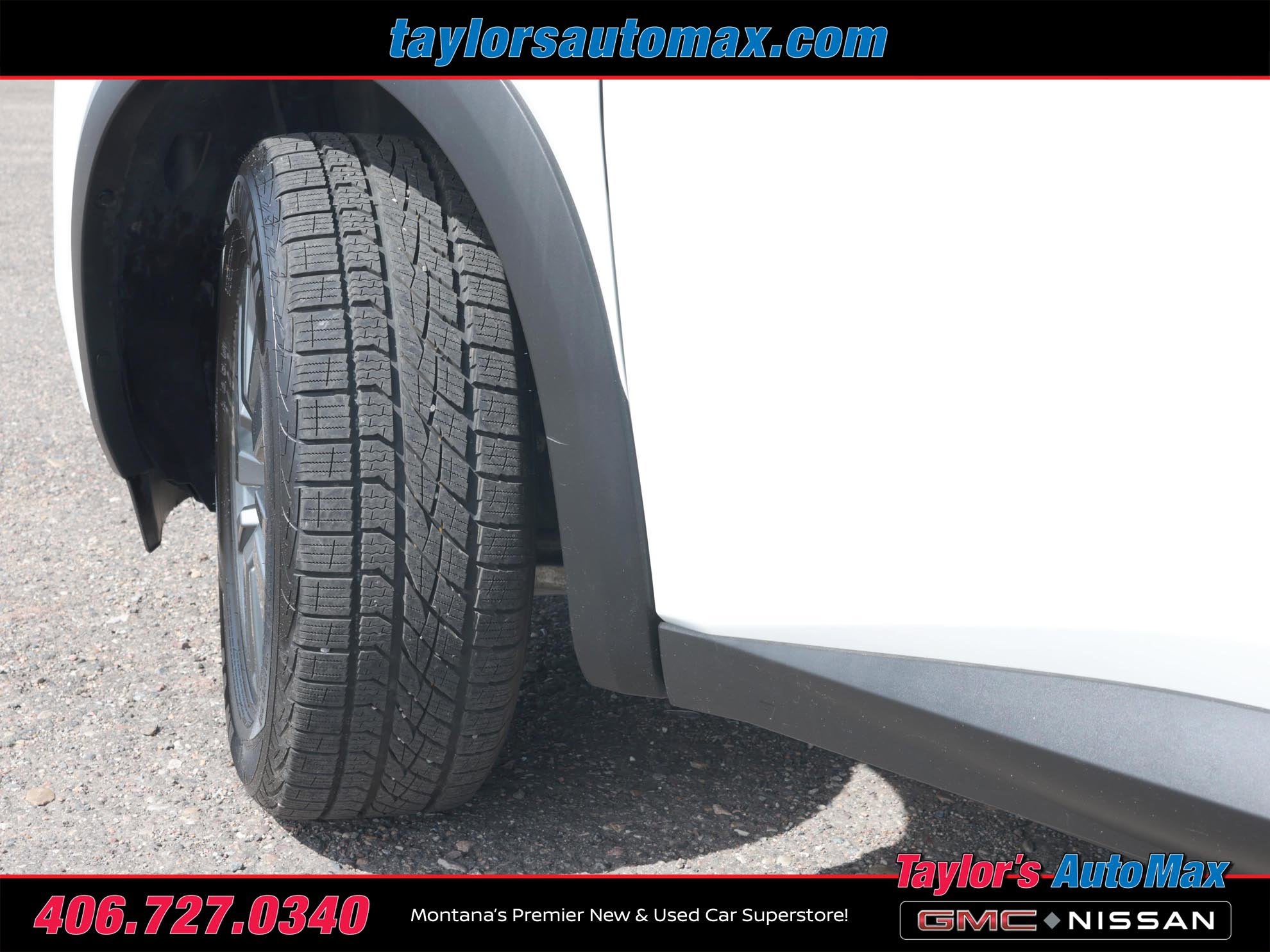 2024 Nissan Pathfinder S