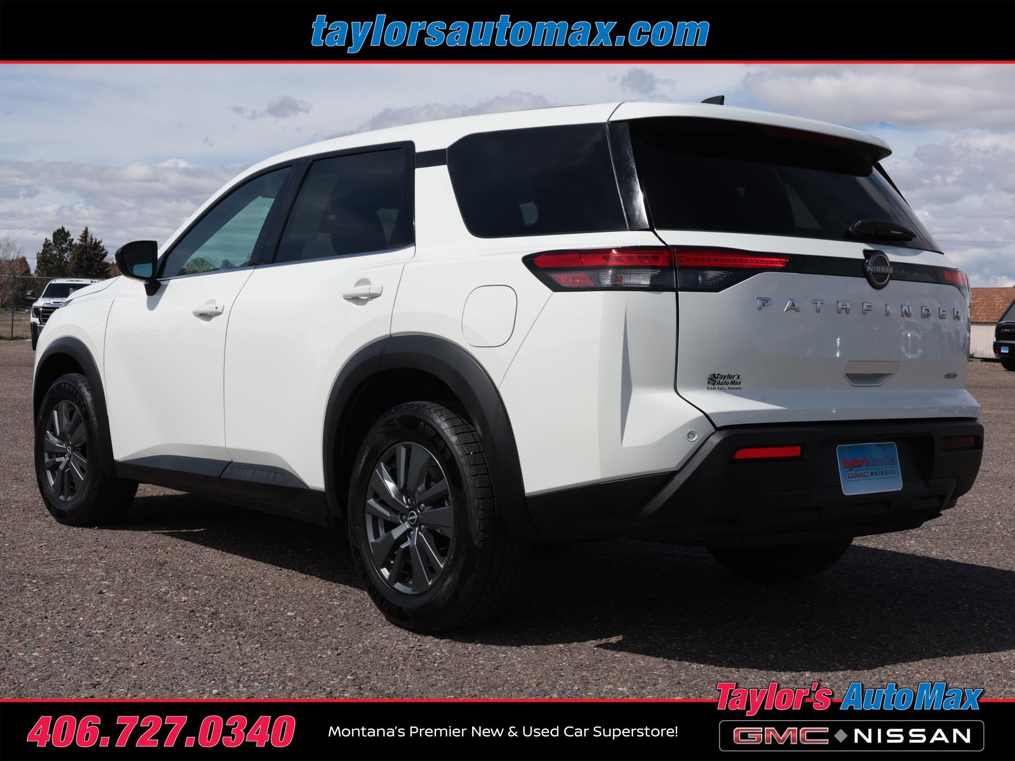 2024 Nissan Pathfinder S