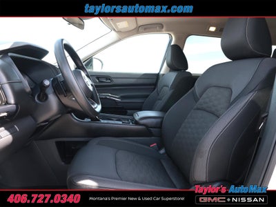 2024 Nissan Pathfinder S