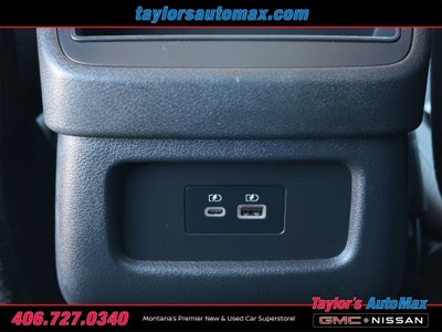 2024 Nissan Pathfinder S