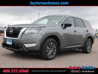 2024 Nissan Pathfinder S