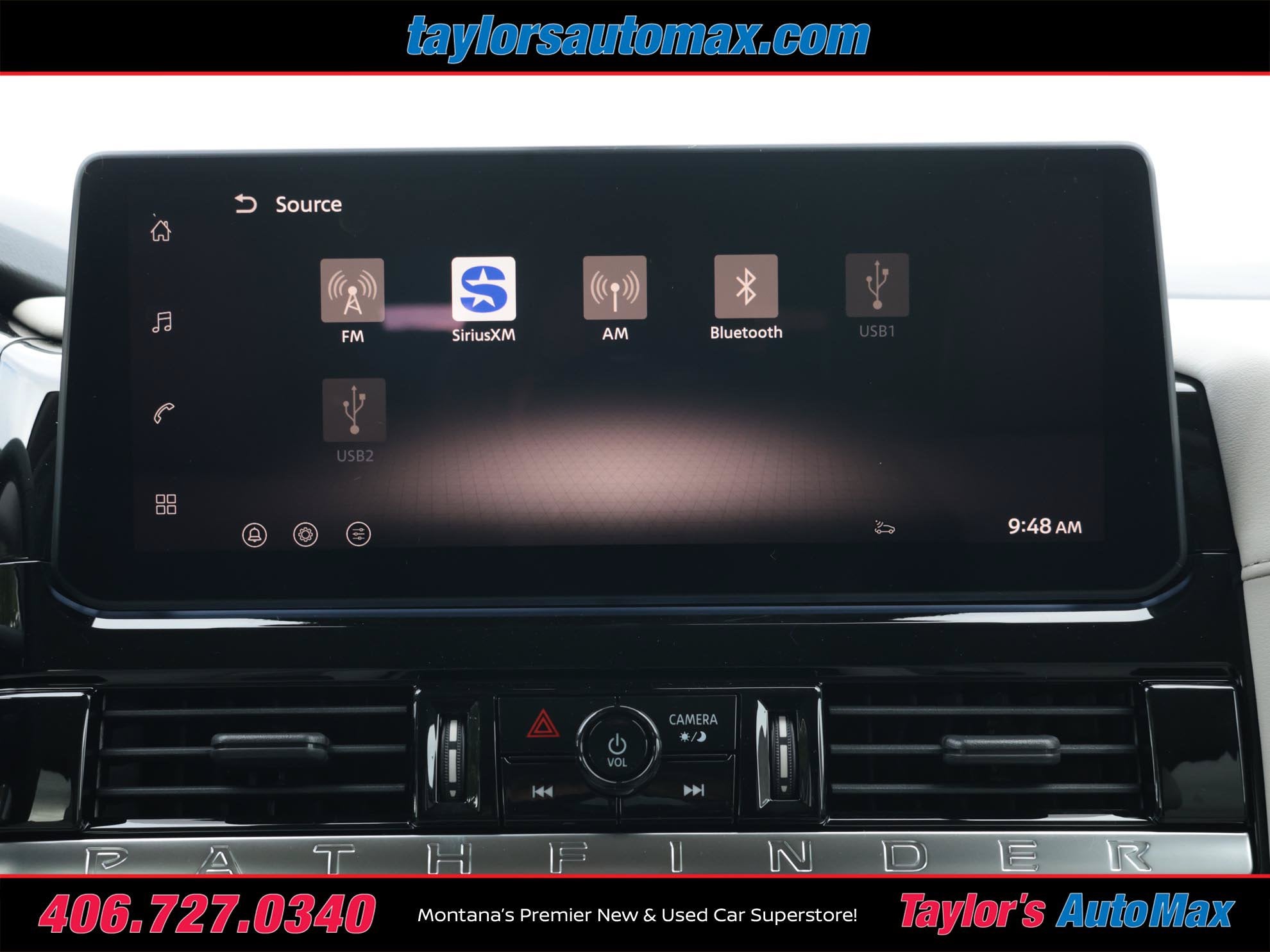 2026 Nissan Pathfinder SL