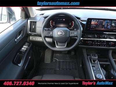 2026 Nissan Pathfinder SL