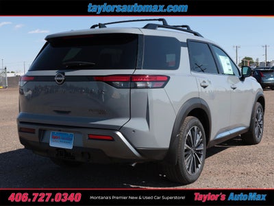 2026 Nissan Pathfinder Platinum
