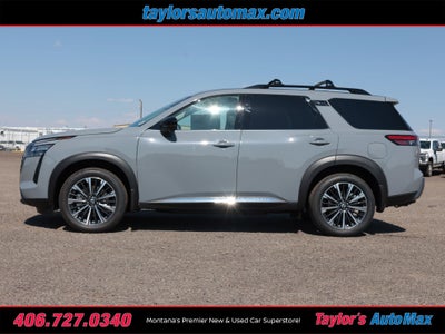 2026 Nissan Pathfinder Platinum