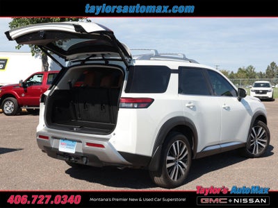 2024 Nissan Pathfinder Platinum