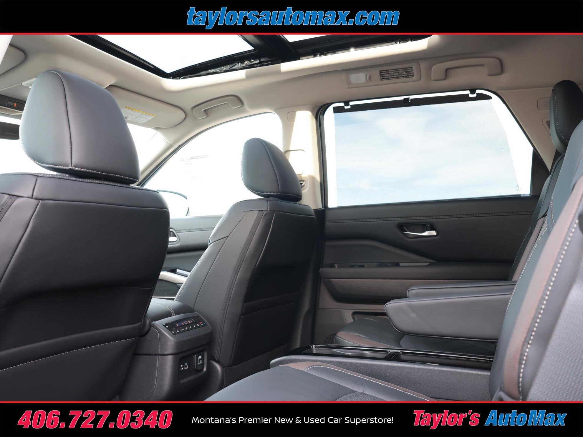 2025 Nissan Pathfinder Platinum