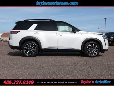 2026 Nissan Pathfinder Platinum