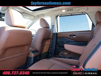 2025 Nissan Pathfinder Platinum