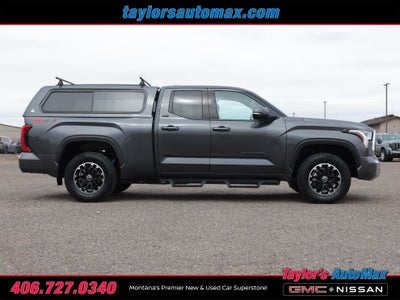 2022 Toyota Tundra 4WD SR5